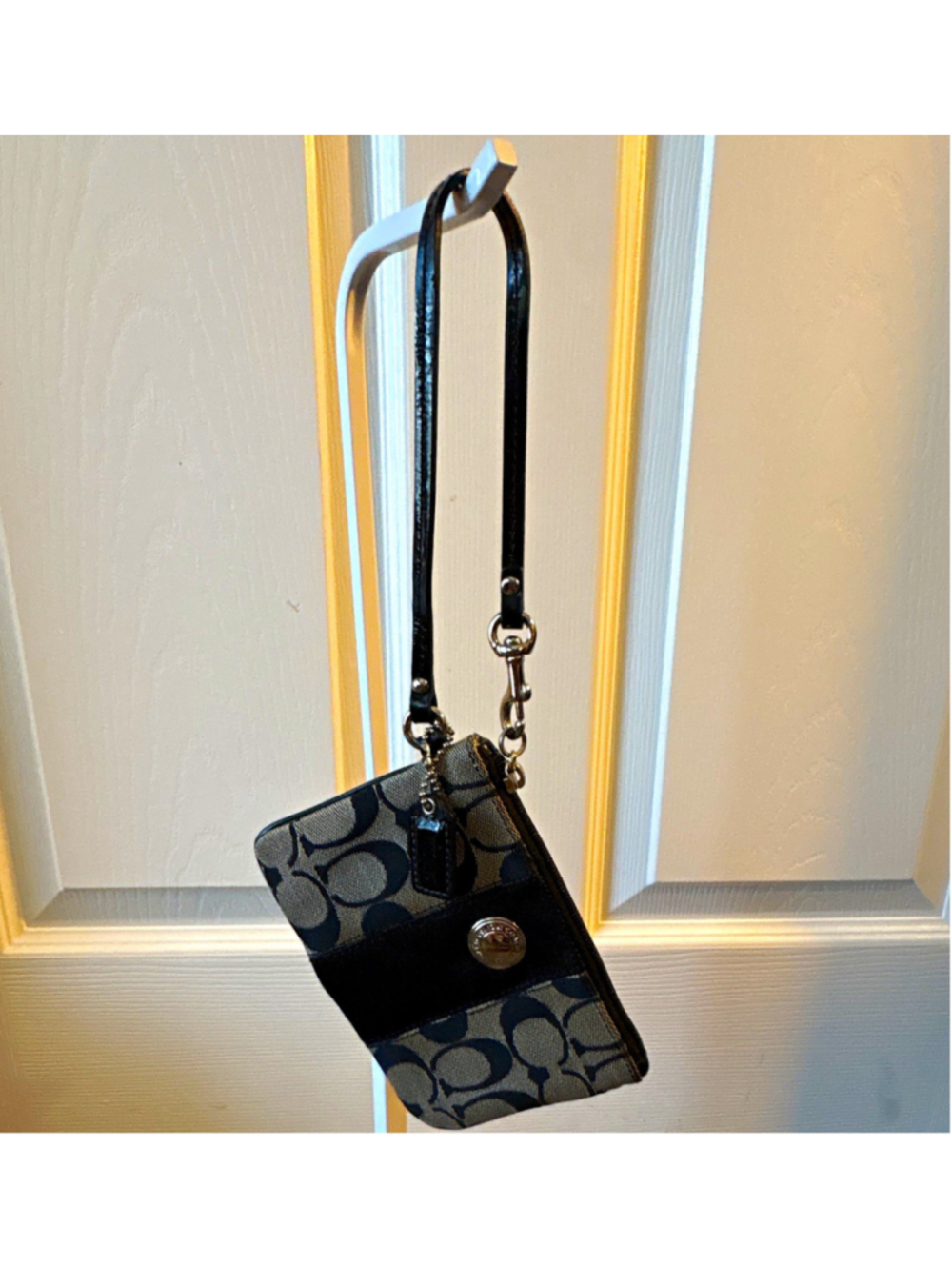 Coach Signature C Jacquard Wristlet Wallet Black/Gray Zip Wrist Y2K Hangtag